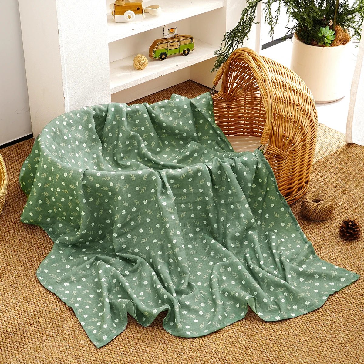 DreamSoft Muslin Baby Blanket - Elyvio