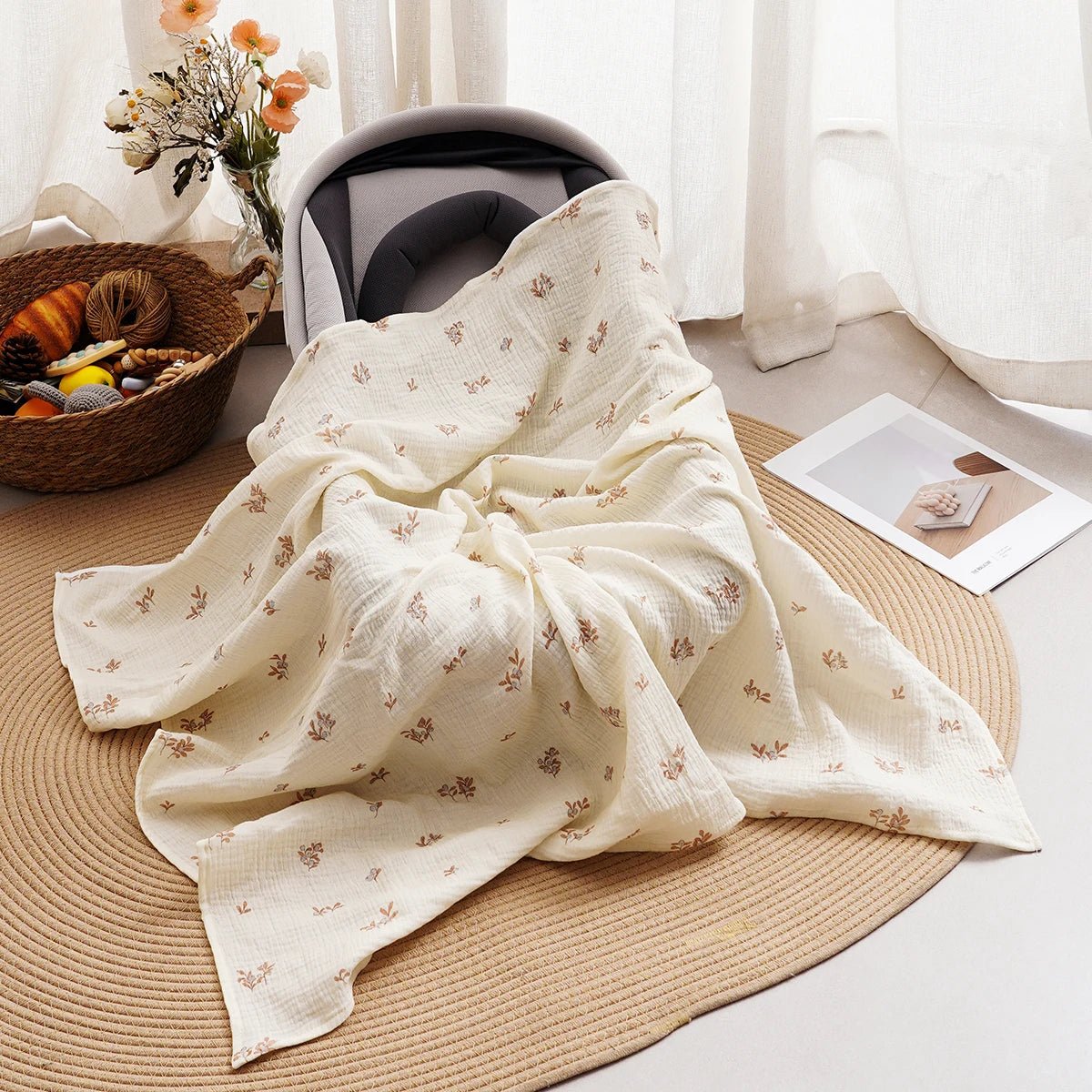 All - Season Muslin Blanket - Elyvio